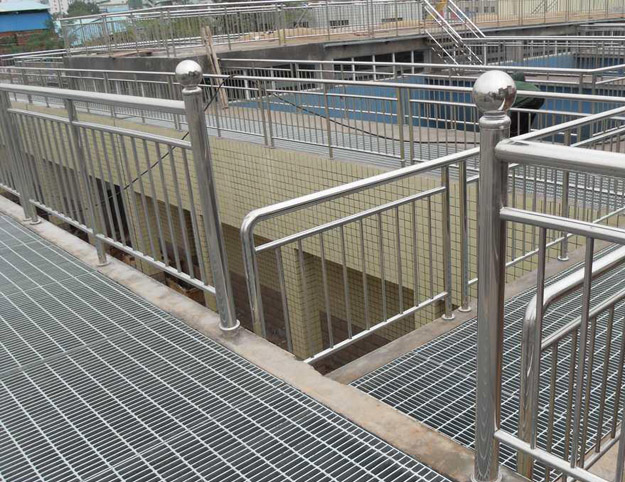 2015819135350.jpg 2015819135350.jpg