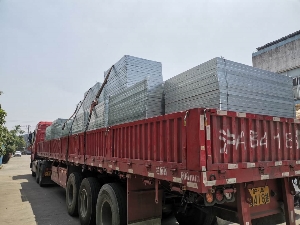 九江項目熱鍍鋅鋼格板發貨